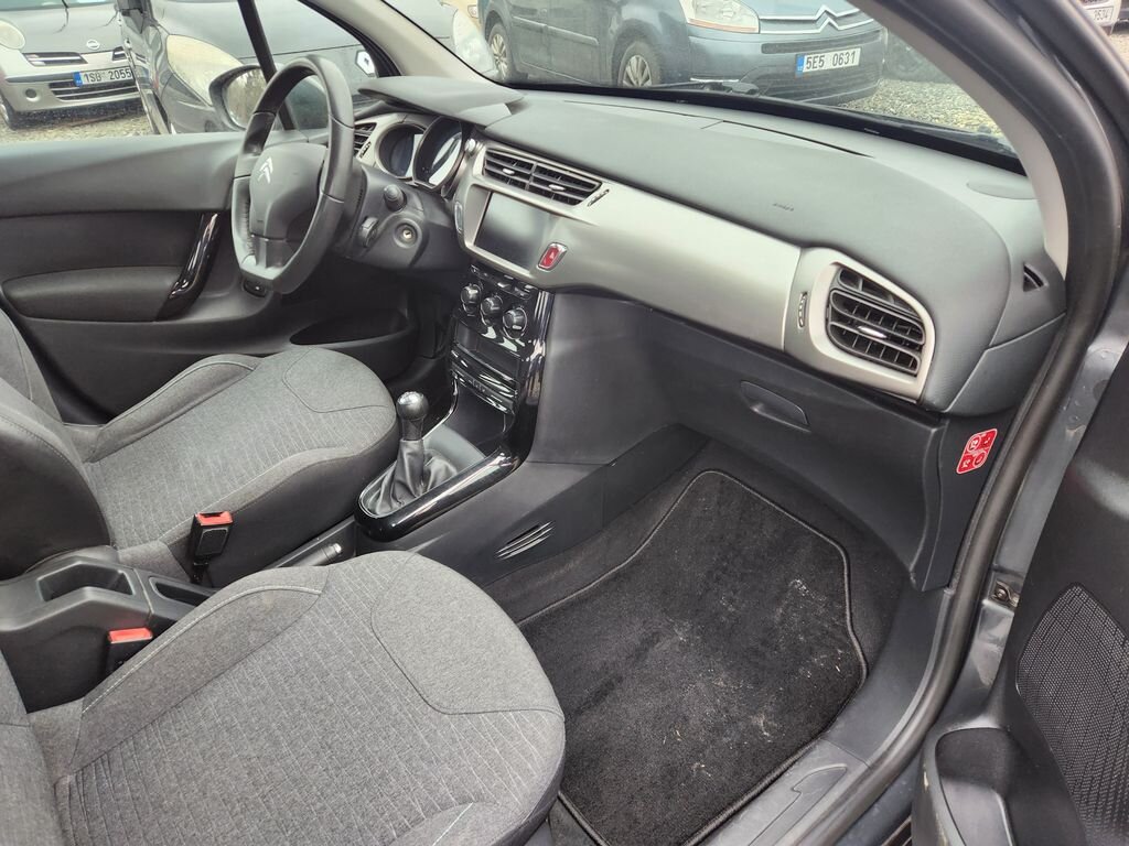 Ostatní Ostatní Hatchback 1,2 l 60 kw