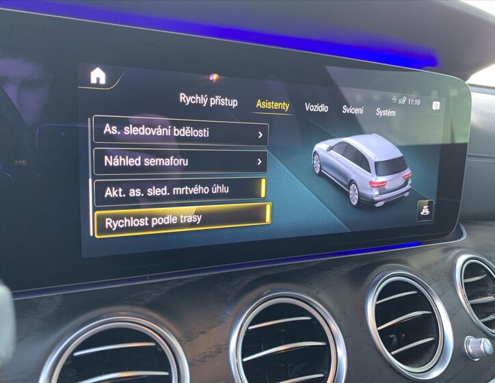 Mercedes-Benz Třídy E Kombi 2,0 l 143 kw