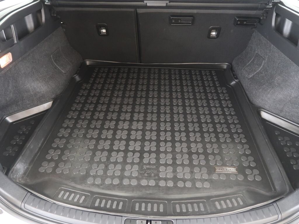 Toyota Auris Kombi 1,6 l 97 kw