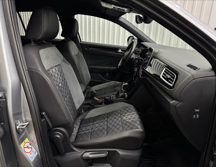 Volkswagen T-Roc MPV 2,0 l 110 kw