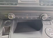 Peugeot Rifter MPV 1,5 l 74 kw