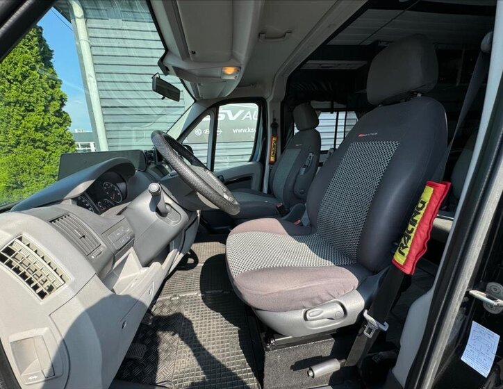 Citroën Jumper VAN / Minibus 2,2 l 88 kw