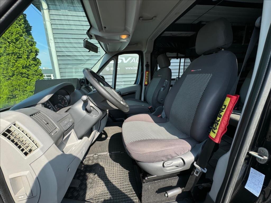 Citroën Jumper VAN / Minibus 2,2 l 88 kw