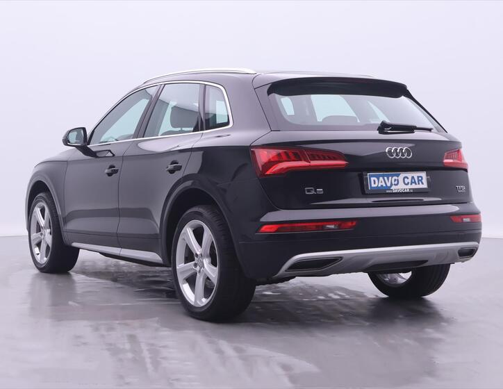 Audi Q5 5