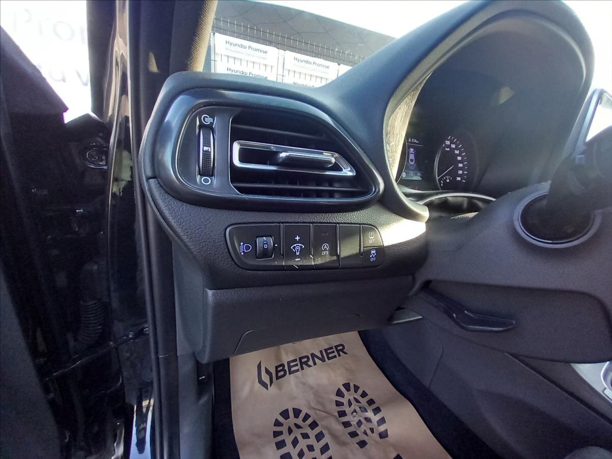 Hyundai i30 Hatchback 1,5 l 117 kw