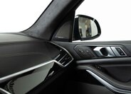 BMW X5 SUV 4,4 l 390 kw