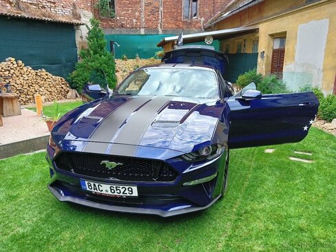 Ford Mustang Kupé 0,0 343 kw