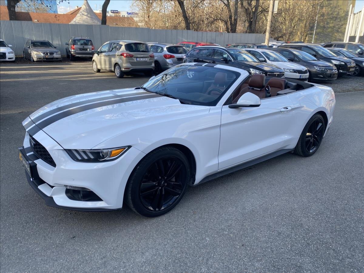 Ford Mustang Kabriolet 2,3 l 233 kw