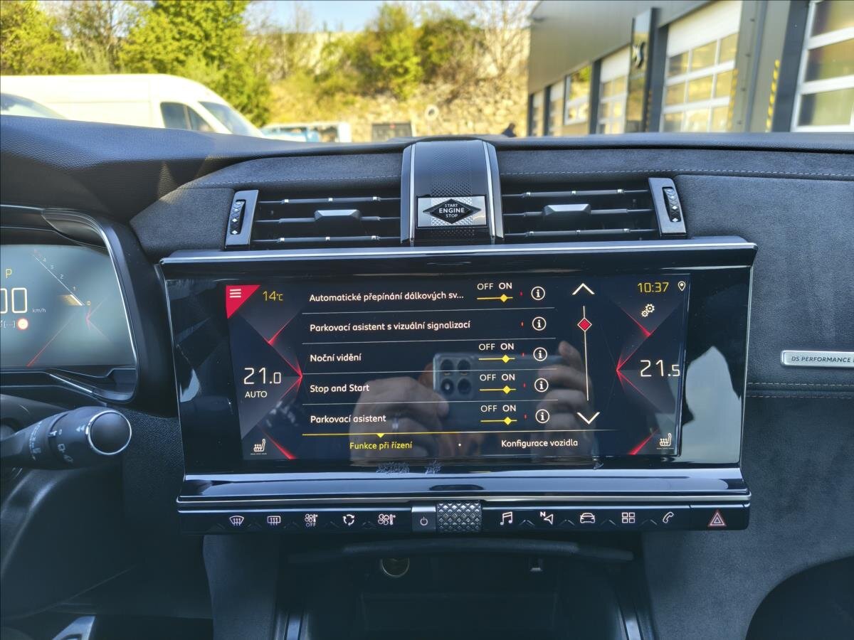 DS Automobiles DS7 Crossback SUV / Terénní 2,0 l 130 kw