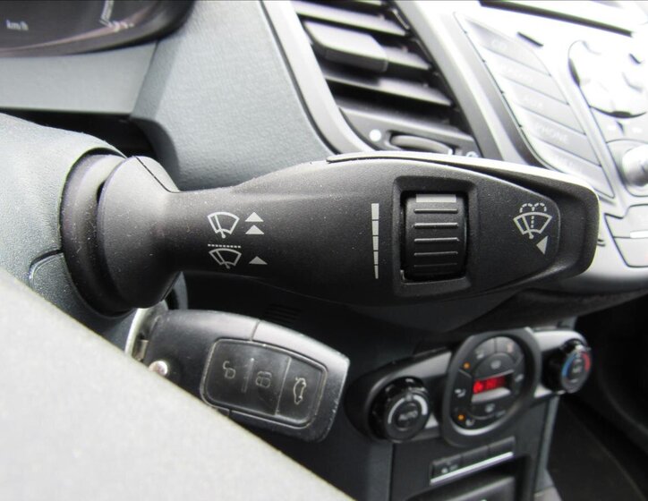 Ford Fiesta Hatchback 1,4 l 71 kw