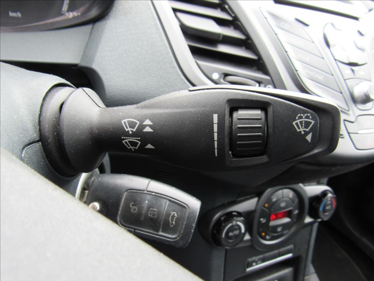 Ford Fiesta Hatchback 1,4 l 71 kw