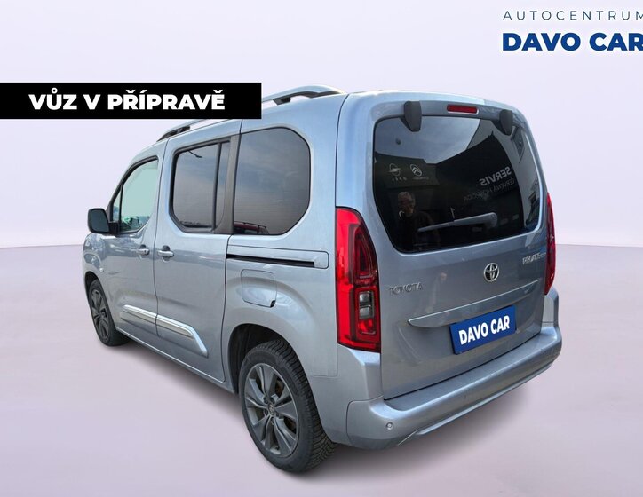 Toyota ProAce MPV 1,5 l 96 kw