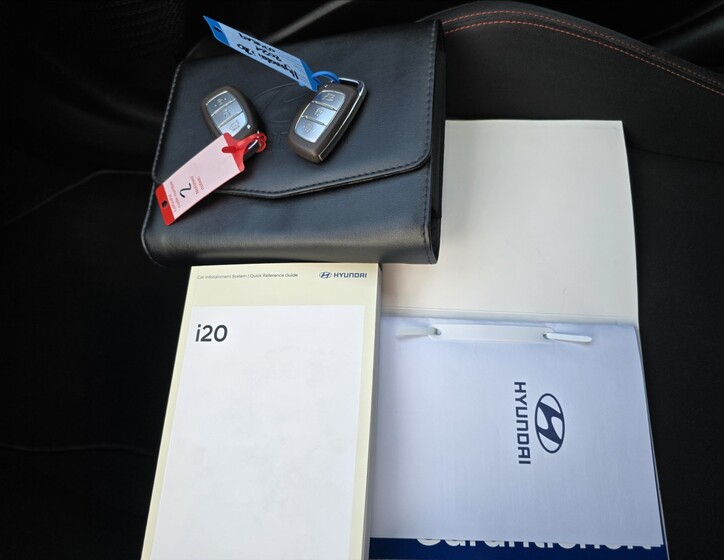 Hyundai i20 36