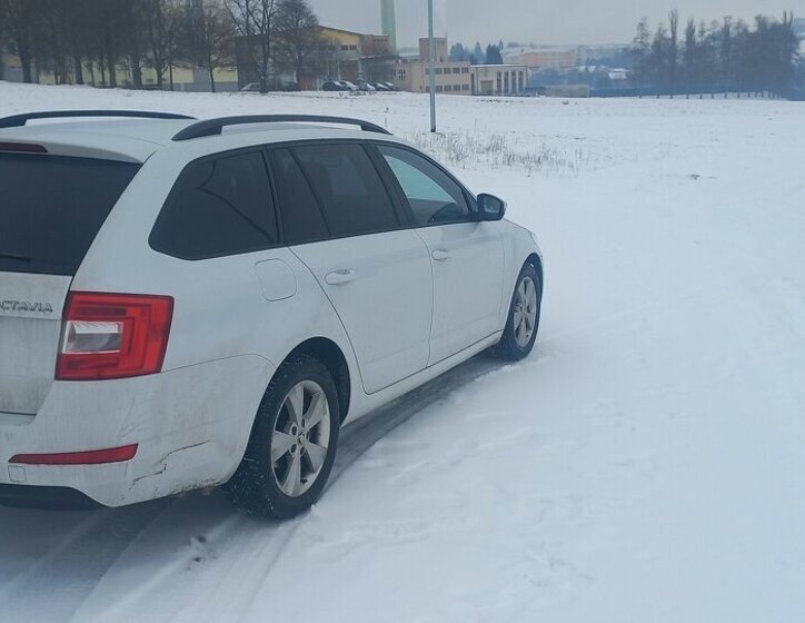 Škoda Octavia Kombi 0,0 81 kw