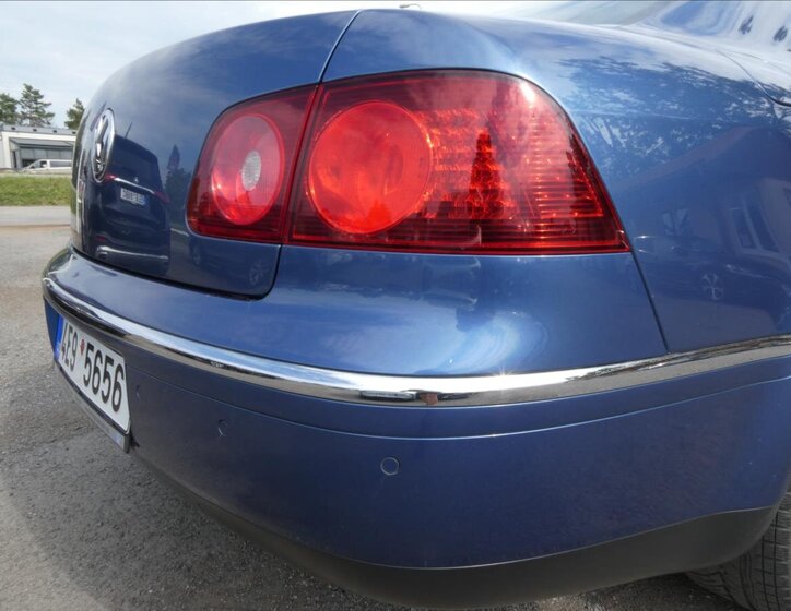 Volkswagen Phaeton Sedan / Limuzína 3,0 l 171 kw