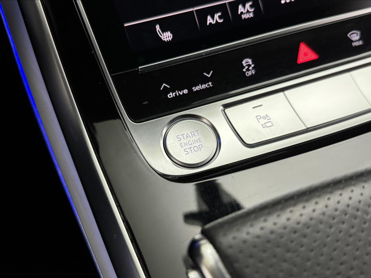 Audi Q7 SUV 3,0 l 210 kw