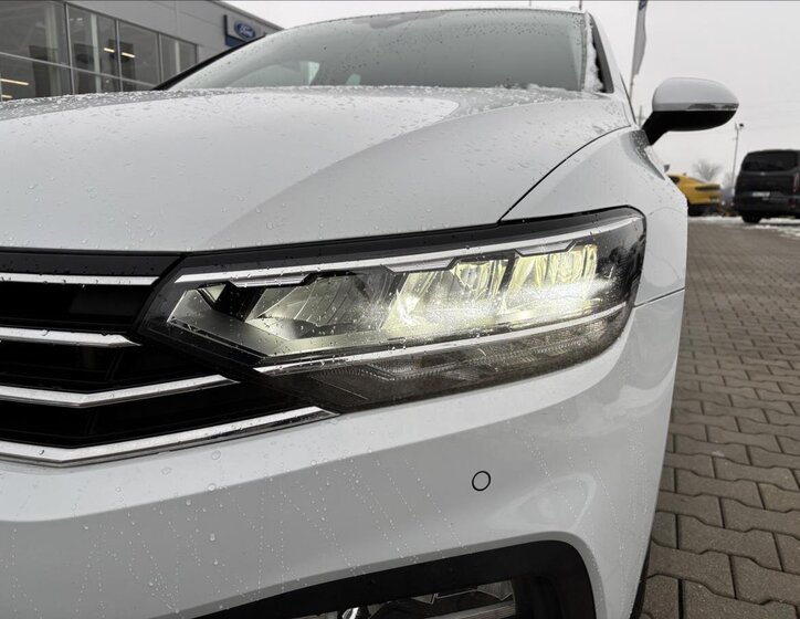 Volkswagen Passat Kombi 2,0 l 110 kw