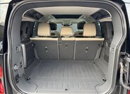 Land Rover Defender 13