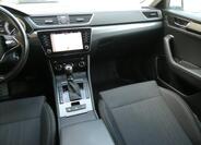 Škoda Superb 28