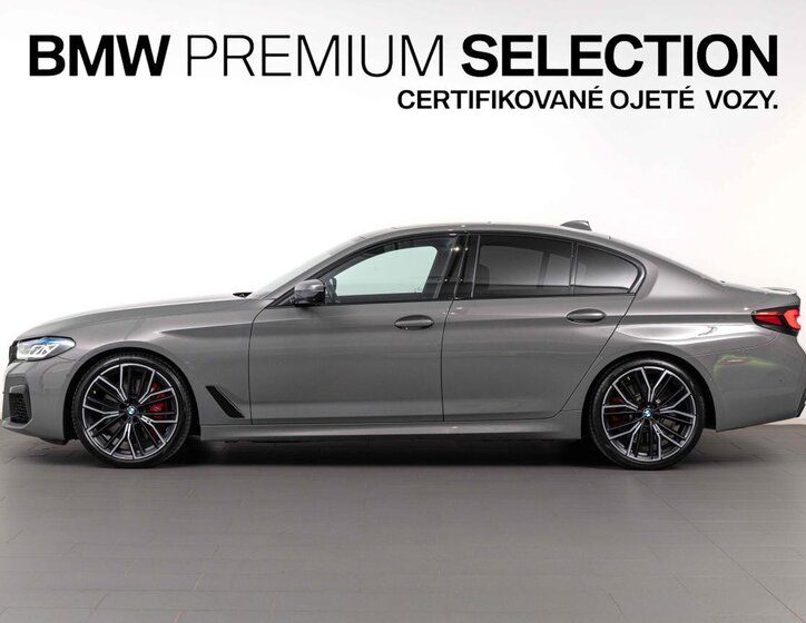 BMW Řada 5 Sedan / Limuzína 4,4 l 390 kw