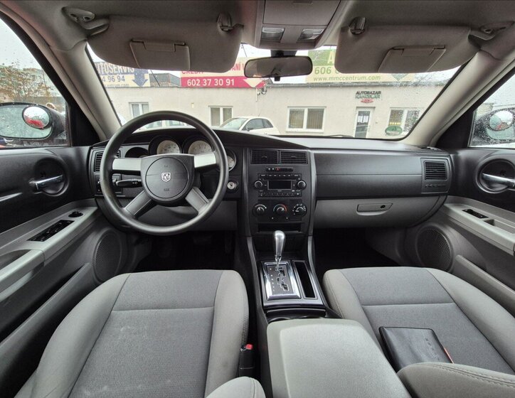 Dodge Magnum Kombi 2,7 l 142 kw