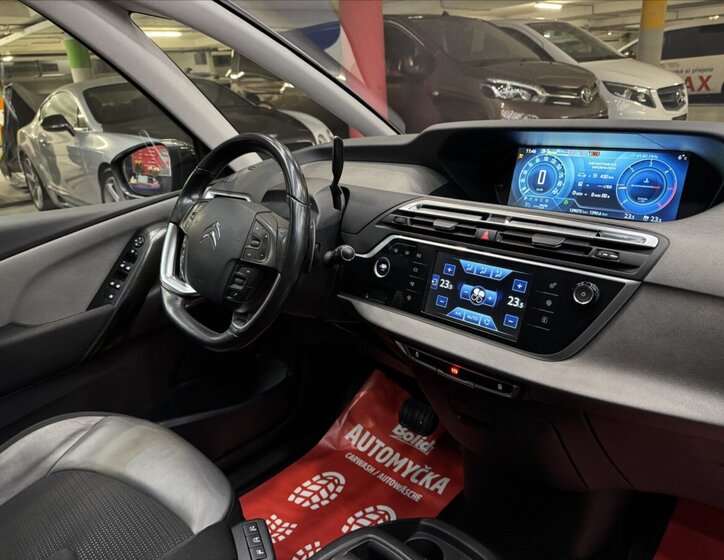 Citroën Grand C4 Picasso MPV 2,0 l 110 kw