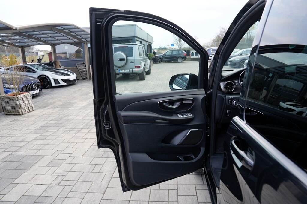 Mercedes-Benz Třídy V MPV 2,0 l 176 kw