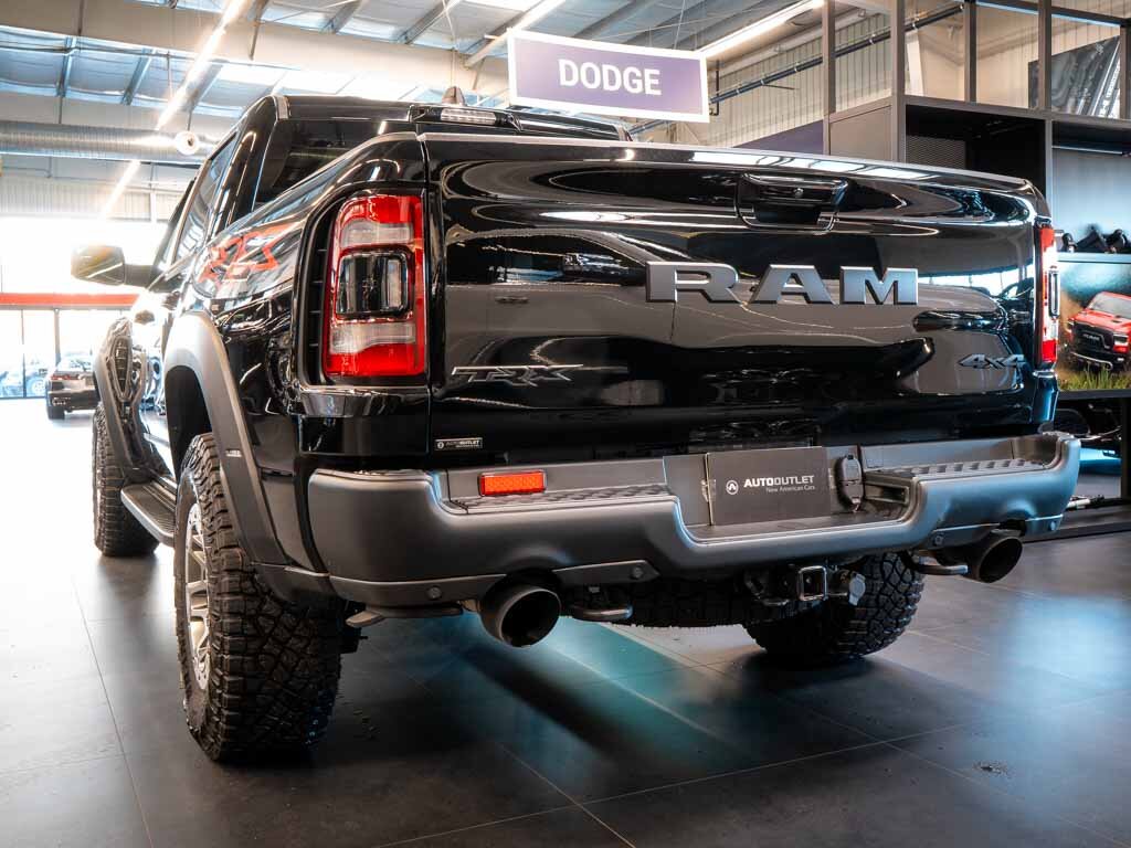 Dodge RAM Pick-up 6,2 l 523 kw