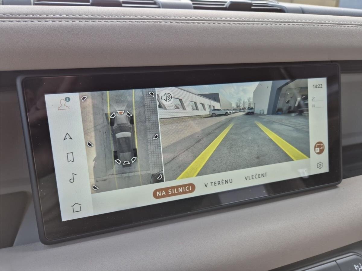 Land Rover Defender SUV / Terénní 3,0 l 147 kw