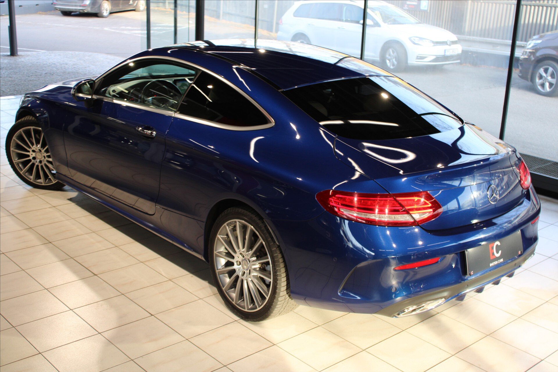 Mercedes-Benz Třídy C Kupé 2,1 l 150 kw