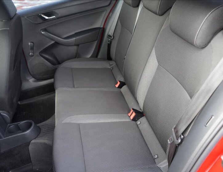 Škoda Rapid Sedan 1,2 l 81 kw