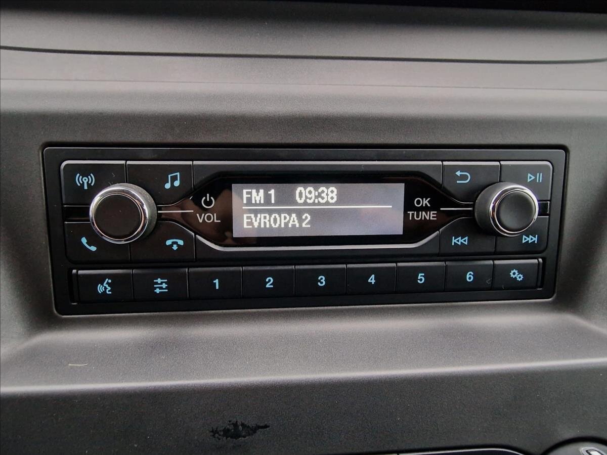 Ford Transit Kombi 2,0 l 96 kw