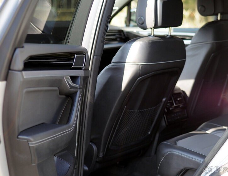 Volkswagen Touareg SUV / Terénní 0,0 252 kw