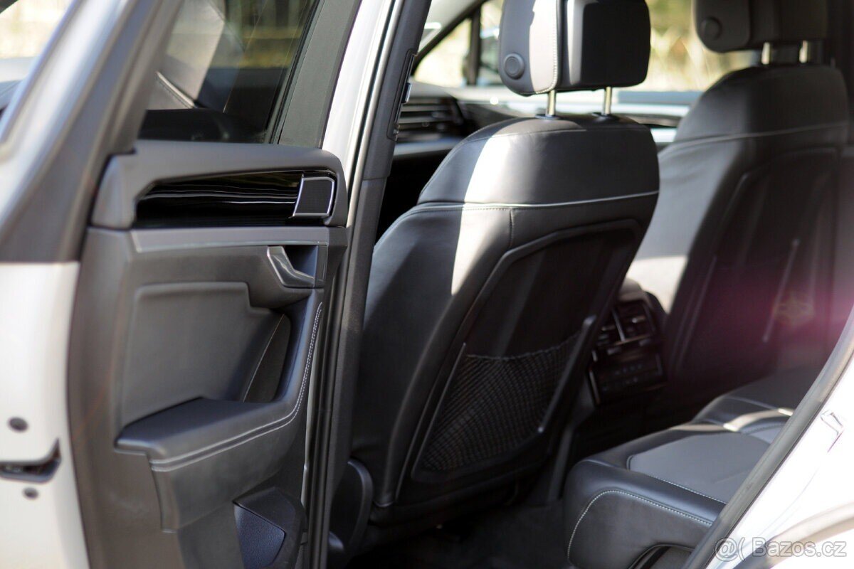 Volkswagen Touareg SUV / Terénní 0,0 252 kw