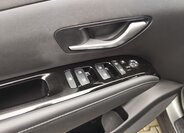 Hyundai Tucson SUV 1,6 l 195 kw