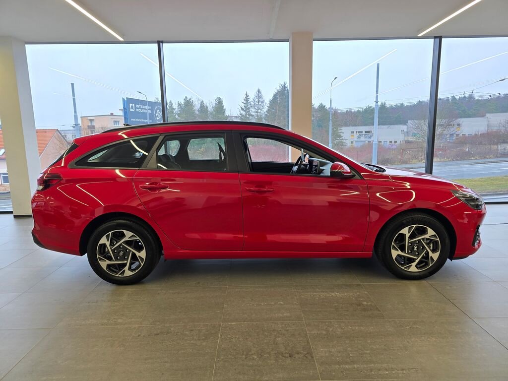 Hyundai i30 Kombi 1,5 l 70 kw