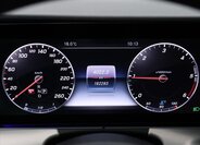 Mercedes-Benz Třídy E Sedan 2,0 l 143 kw