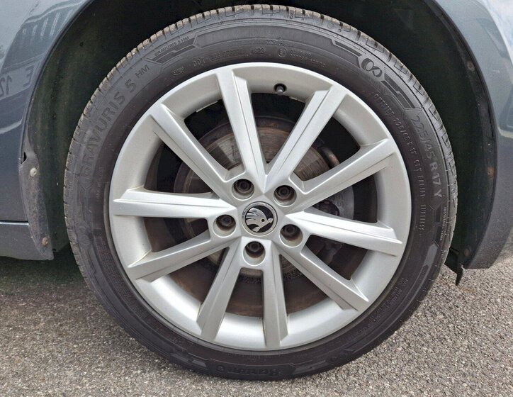 Škoda Octavia Kombi 1,6 l 77 kw