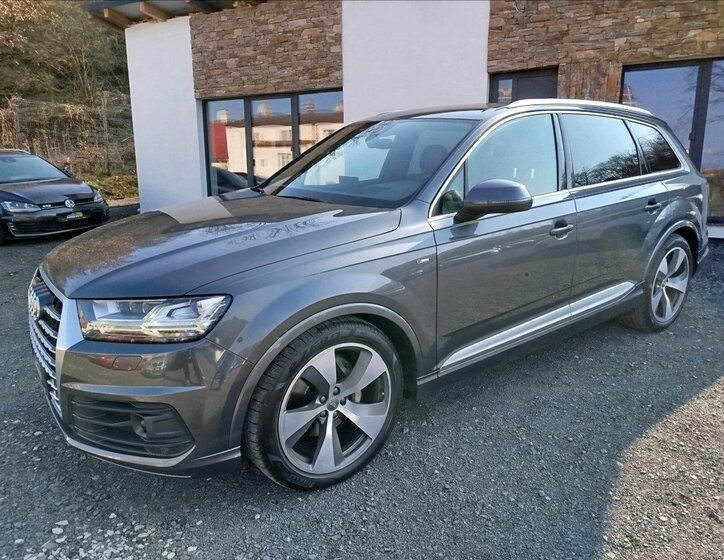 Audi Q7 SUV / Terénní 3,0 l 200 kw