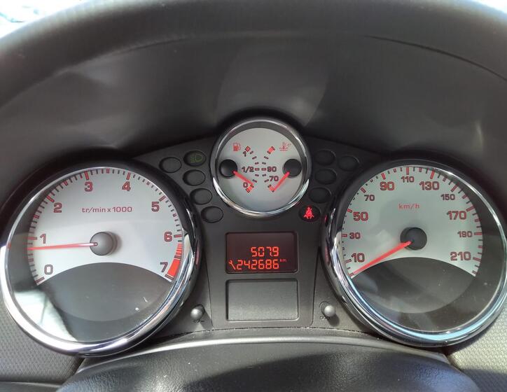 Peugeot 207 8