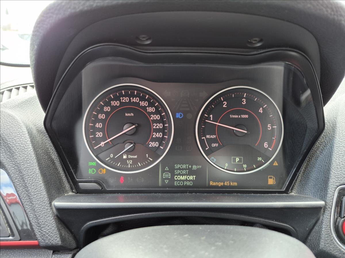 BMW Řada 1 Hatchback 2,0 l 135 kw