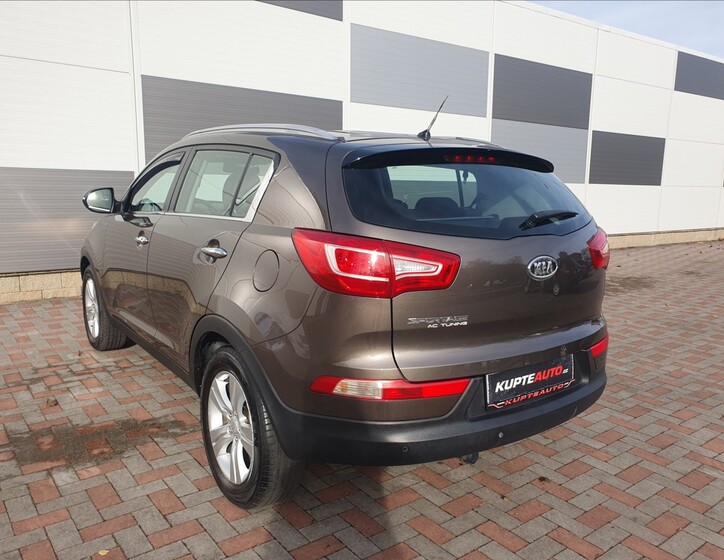 KIA Sportage 4