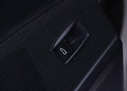 Volkswagen Passat Kombi 1,6 l 77 kw