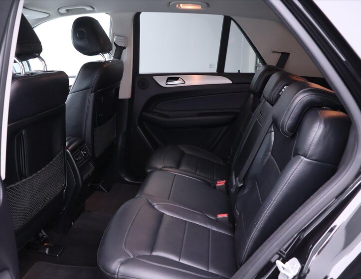 Mercedes-Benz GLE SUV 3,0 l 190 kw