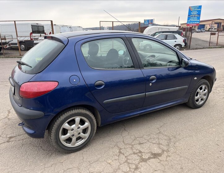 Peugeot 206 Hatchback 1,4 l 55 kw