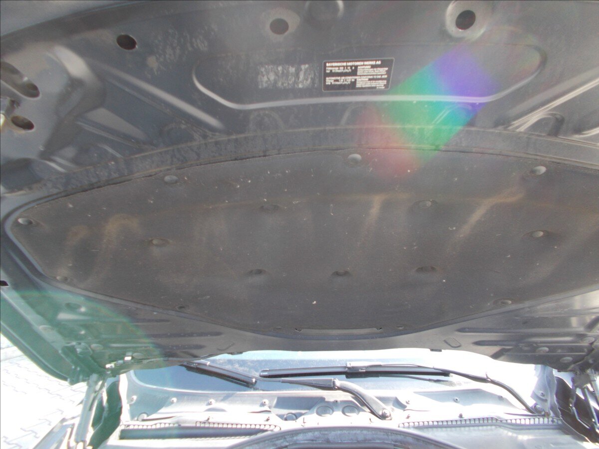 BMW Řada 3 Sedan / Limuzína 2,0 l 135 kw