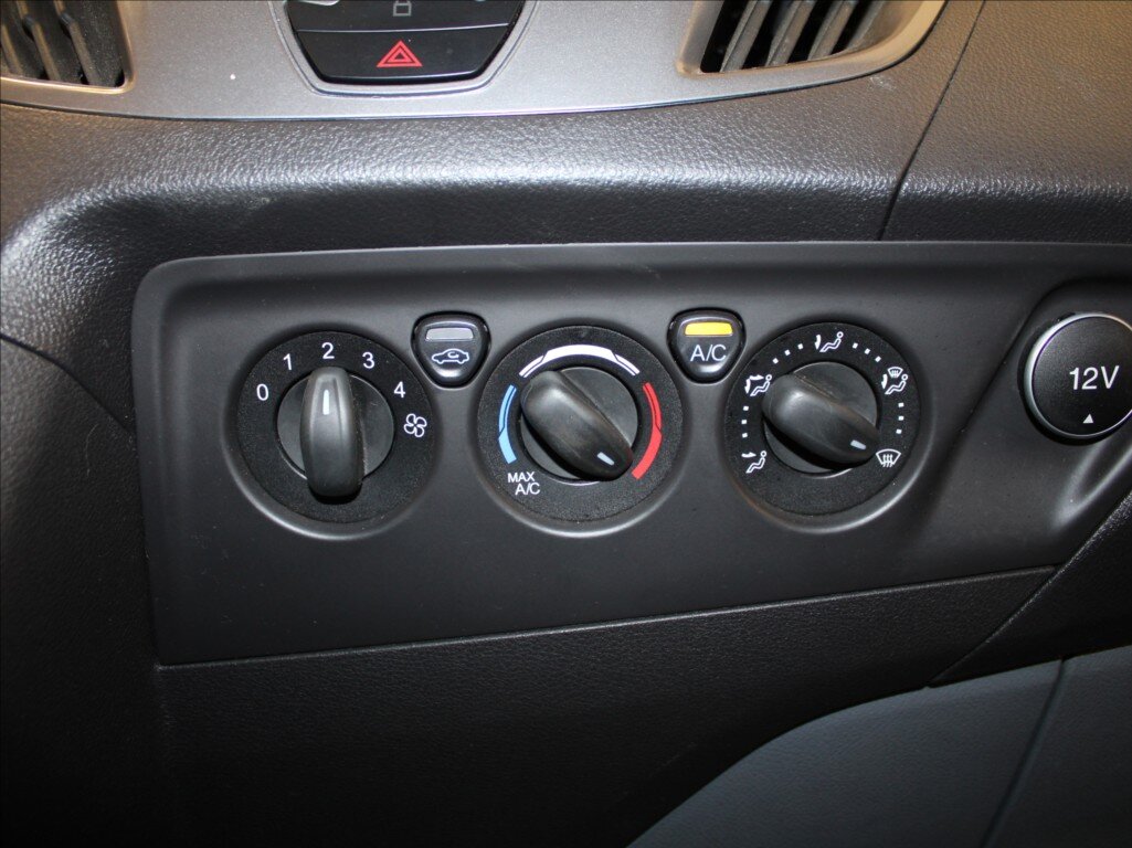 Ford Transit Custom Skříň 2,0 l 77 kw