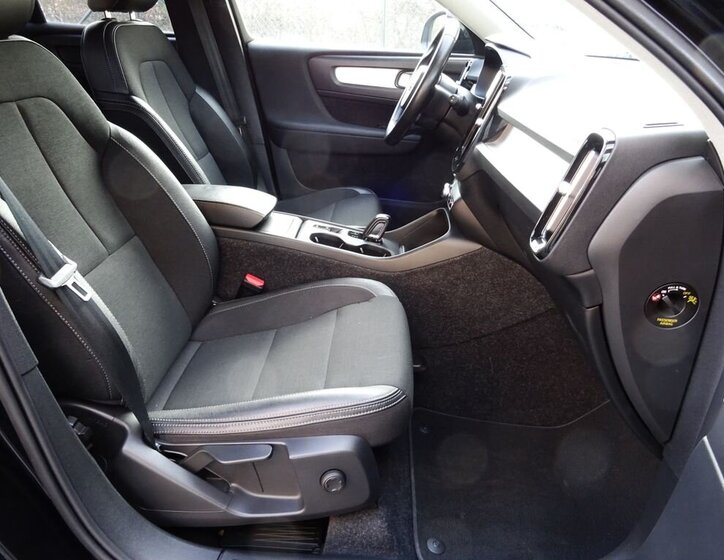 Volvo XC40 SUV 2,0 l 110 kw