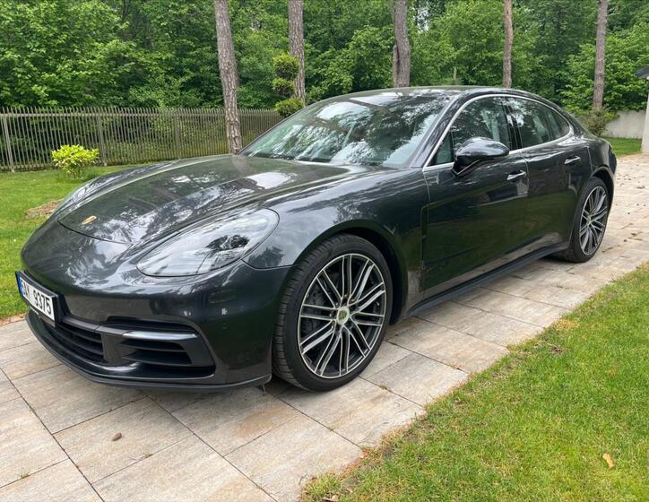 Porsche Panamera 2