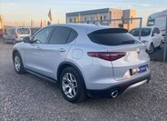 Alfa Romeo Stelvio SUV / Terénní 2,1 l 118 kw
